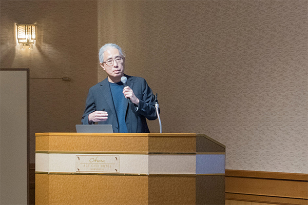 Opening remarks by the symposium chair, Prof. Kenji Ohmori (Institute for Molecular Science, Japan)